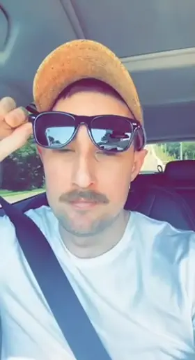 Hope you’re having a great Monday my dudes!