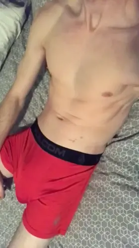 32. Looking for someone cute and kinky.