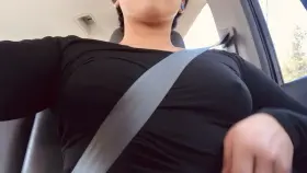 Wanna feel up my bush while we go on a drive?;)