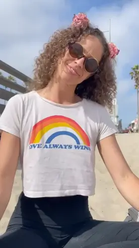 Nothing better than bouncing no bra MILF tits! [F] MILF