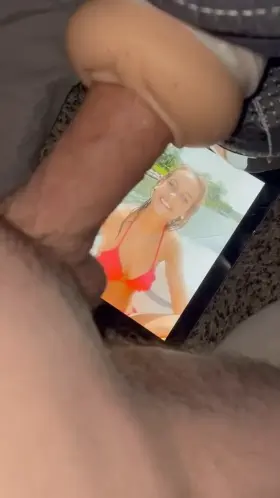 Yessir love this whore