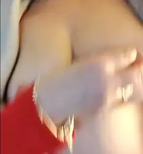 Milf, titties and ice is a winning combo