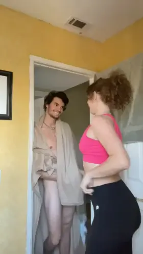 Please don’t kiss and tell.. [MF] MILF