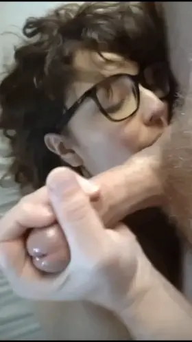 Leana Lovings cum on tongue