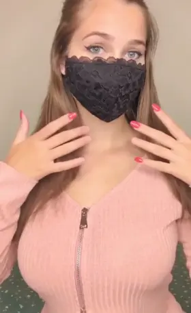 Online now and ready to sext 💋🔥 Top 1%