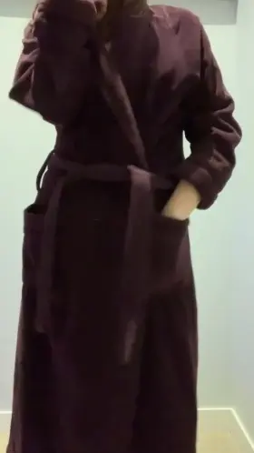 It’s great to snuggle into a bathrobe after a good bath, but it's even better to take it off to swing my hips naked