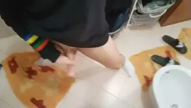 I know you want to be on your knees sucking this