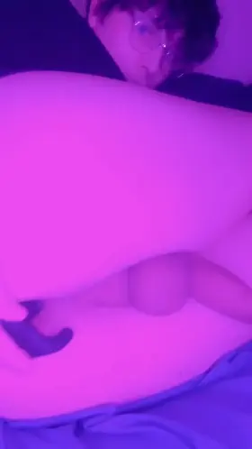 sorry i’m so noisy 😖