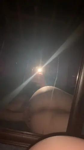 Playing with my big tight ass🤤[18]