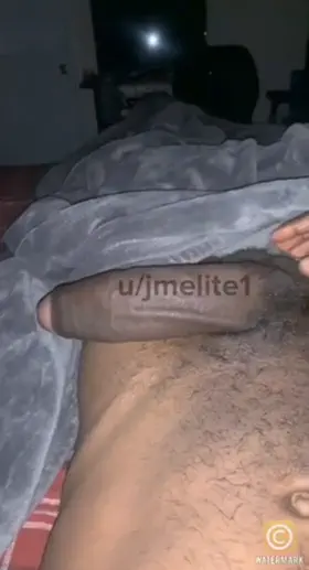 How many hands would you hold it with?