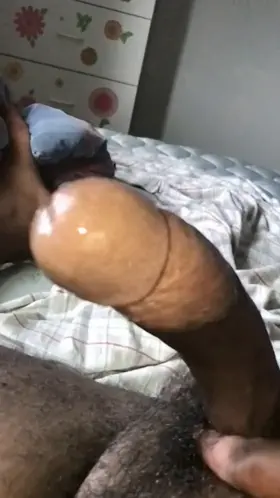 Where do you want this thick creamy load😩💦