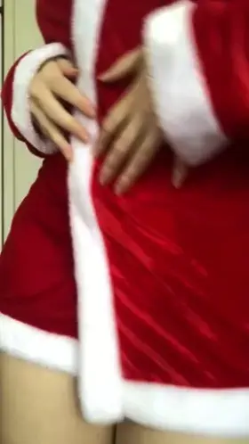 Some Christmas themed (f)un! Play with sound on. 🎄✨