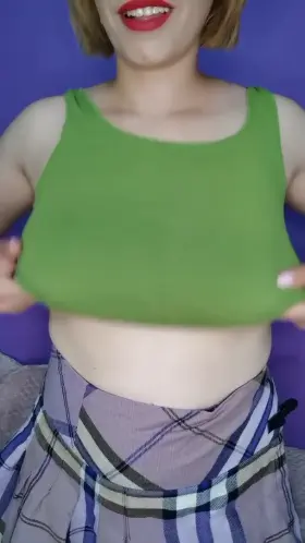 Teasing u with your snack