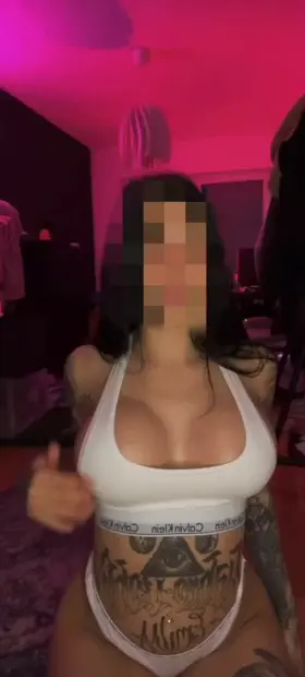 Getting comfortable here 🤭