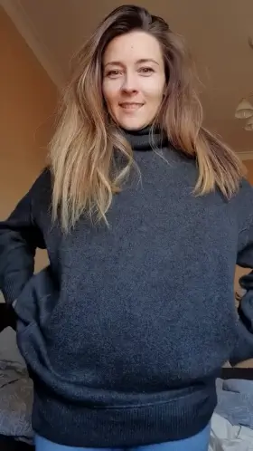 Snuggly sweater on, then snuggly sweater off!