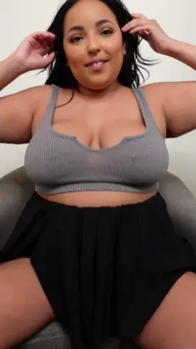 Do you like whats under my skirt?