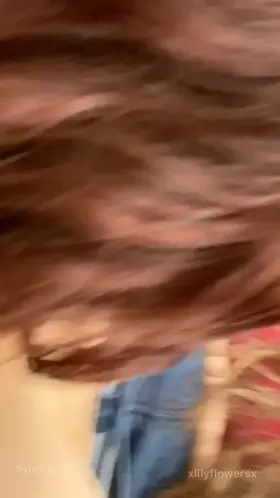 Pussy eating in the mall