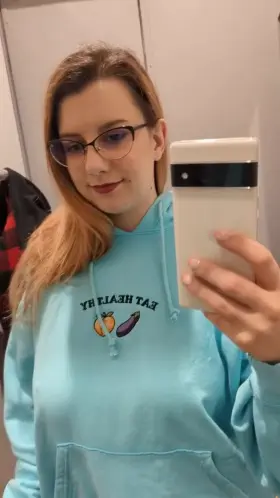 No one in the store would have guessed what i have under my hoodie 😜