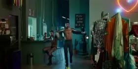 Julio Machado in Hard (TV)