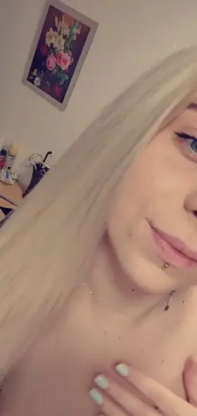 I´m lonely and horny. Please come over and we have a good time