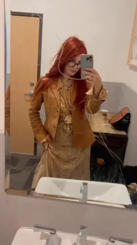 Let’s meet in the bathroom on our break and see if you can get me pregnant