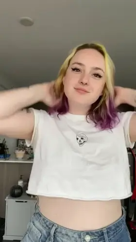 Not wearing a bra on out date means I can flash you whenever I want!