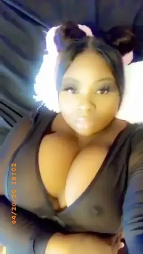 Up this if you’d titty fuck me 🤔😋