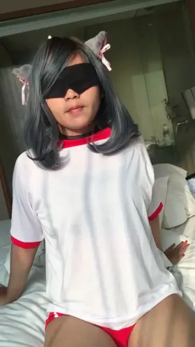 who's hungry? My japanese pussy is ready to eat