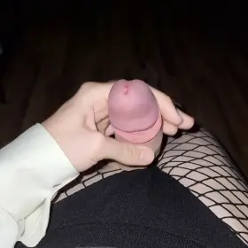 stroke your dick with me❤️