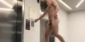 FULL Nude in Public Elevator - RISKYYY 😳