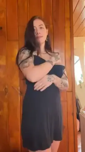 I’m Lily😋✨ 21y/o tatted cutie...Top 9% on OF...cum see why😉 45% off ur 1st month...no ppv // interactive // sexy // active // free rate + pic + vid when u sub💕