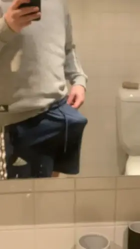 If you saw me in the street, would I get your attention?