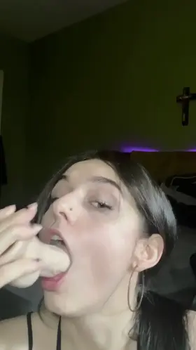 Am I your fav yet? 💗