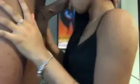 Tease me w that dick, it only makes me hungrier