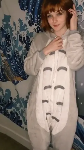 If you watch ghibli movies today, then I'll give a ''private'' screening tonight.