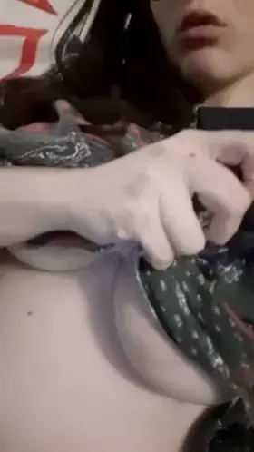 I'm bored, here's a drop, let me know what you think 💗