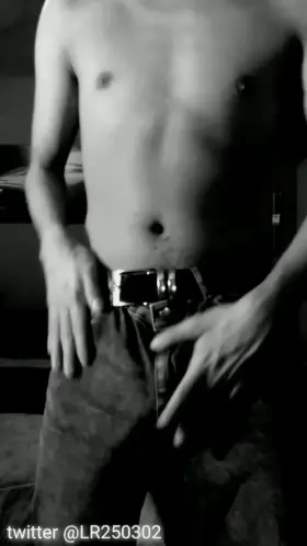 feeling naughty, want to come and have some fun with me? [19]