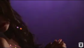 Am@nda C3rny M3G@ P@CKS