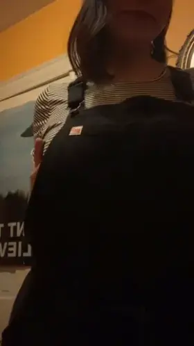 happy saturday! feelin good 🥰