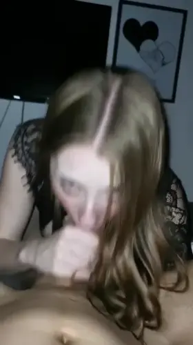 If I only become a girl like she on one day I would suck my men's cock all day
