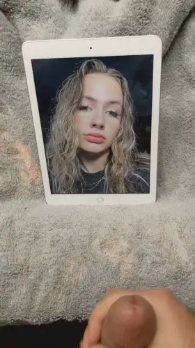 Blasted a massive load all over her pretty face