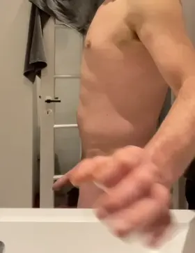 Just a dad swinging his big semi from the side 😈🍆🤫🚨🚨