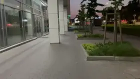 Smoking and flashing outside of shopping mall ;)