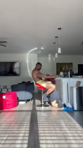 BONNET AND BREAKFAST 🤪🤪🤪 GLUG GLUG🤤💦 Get Full Vid in comments 👇🏾👌🏾