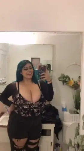 23[M4R] Massive tik tok tits