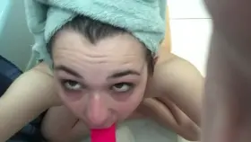 POV: me sucking your dick passionately like the good submissive lil slut I am. 😈💕
