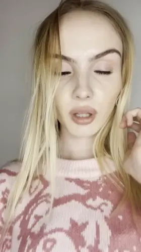 hopefully reddit loves small tits