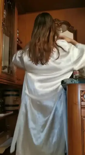 Wanna touch my curves?