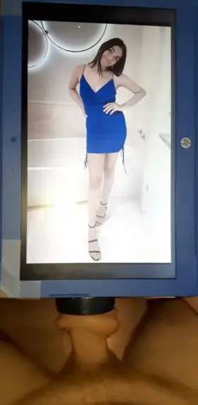 cumtribute for this cutie