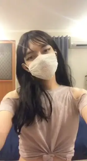 it’s not gay to fuck a girl like me, i swear 😛